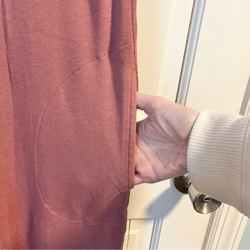 Fabletics Grace Jumpsuit XXS Dusty Rose Pink Mauve Athleisure One Piece Comfy - Picture 4 of 6